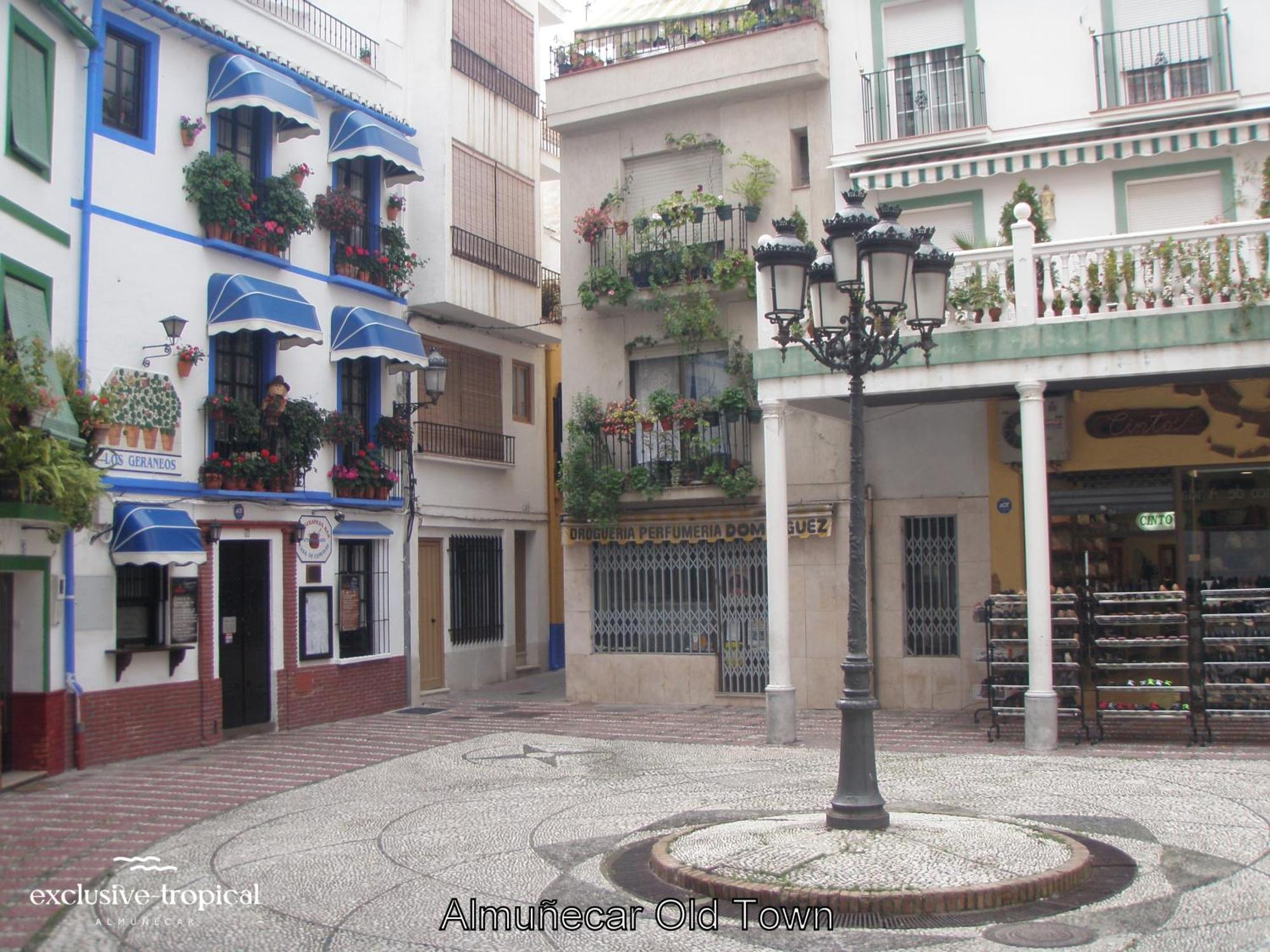 Los Cipreses - Casa Ola Almuñécar Exterior foto